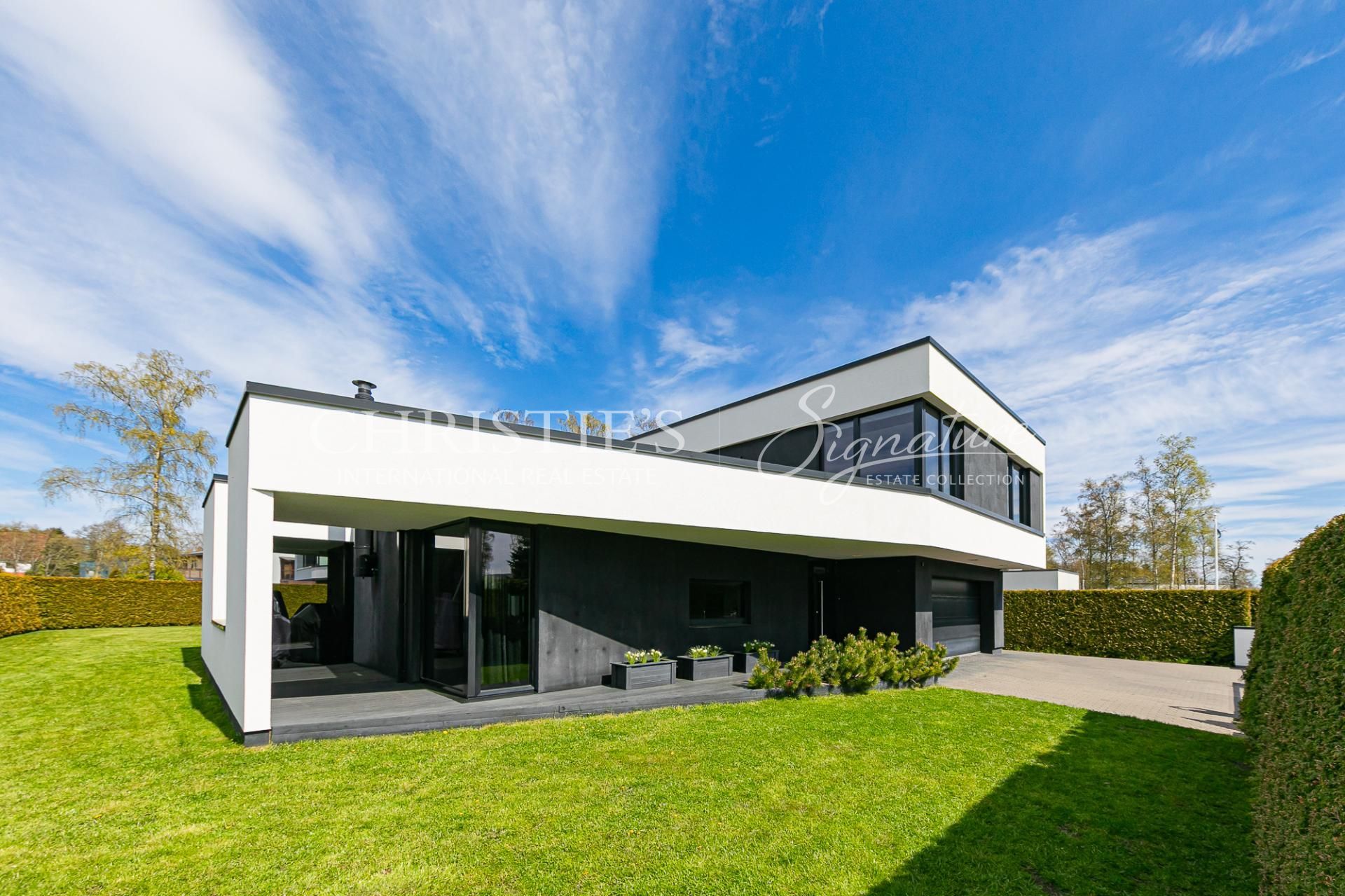 Modernne villa Meriväljal